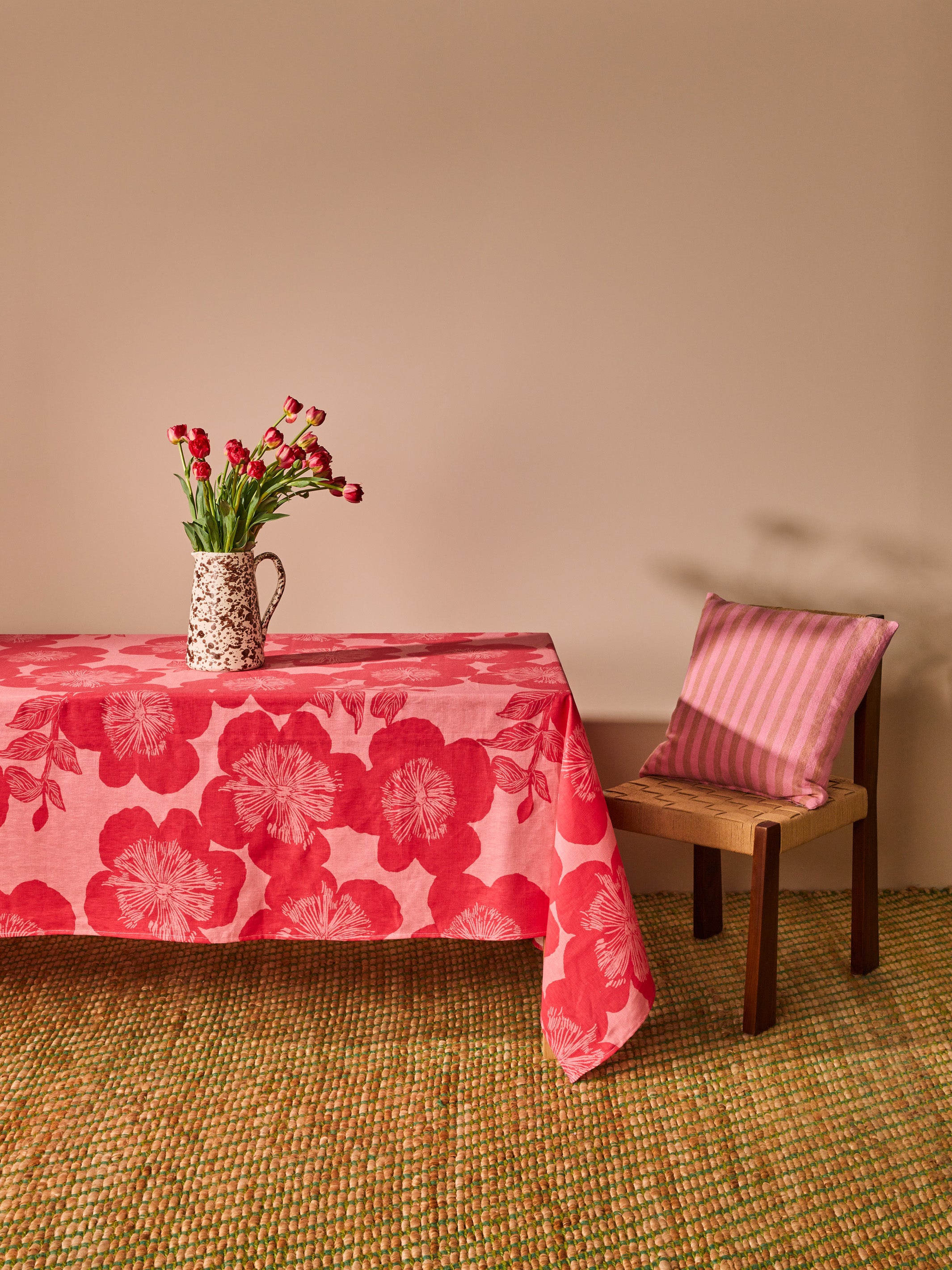 Jardin Pink Linen Tablecloth - Almost Perfect