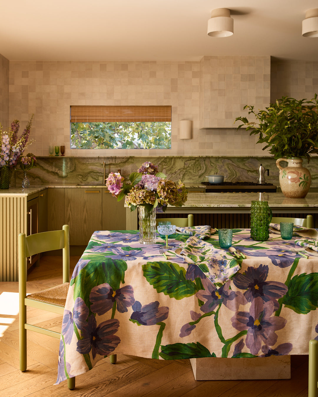 Lilas Blue Linen Tablecloth