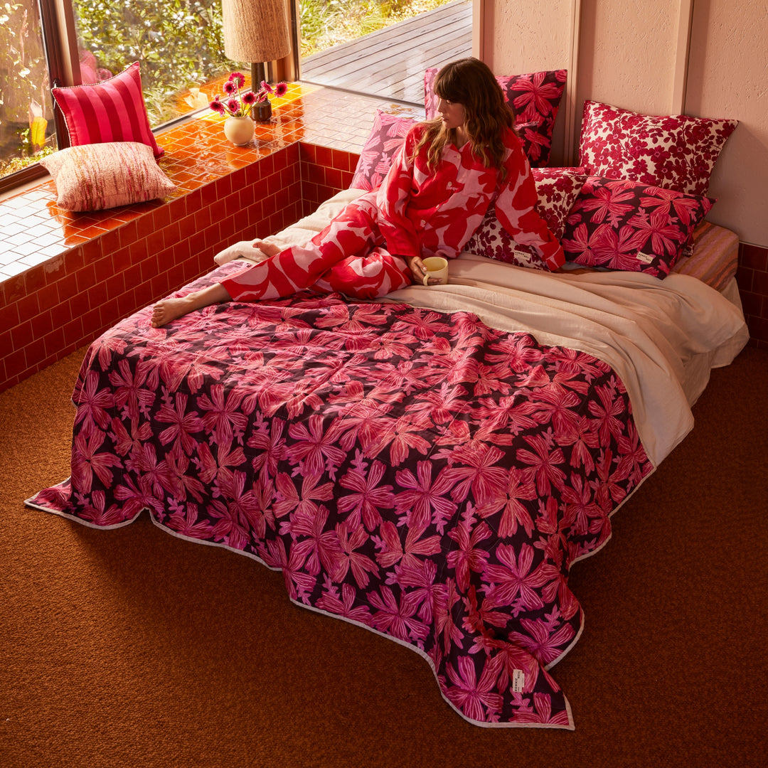 Mave Rosetta Pink Quilted Throw