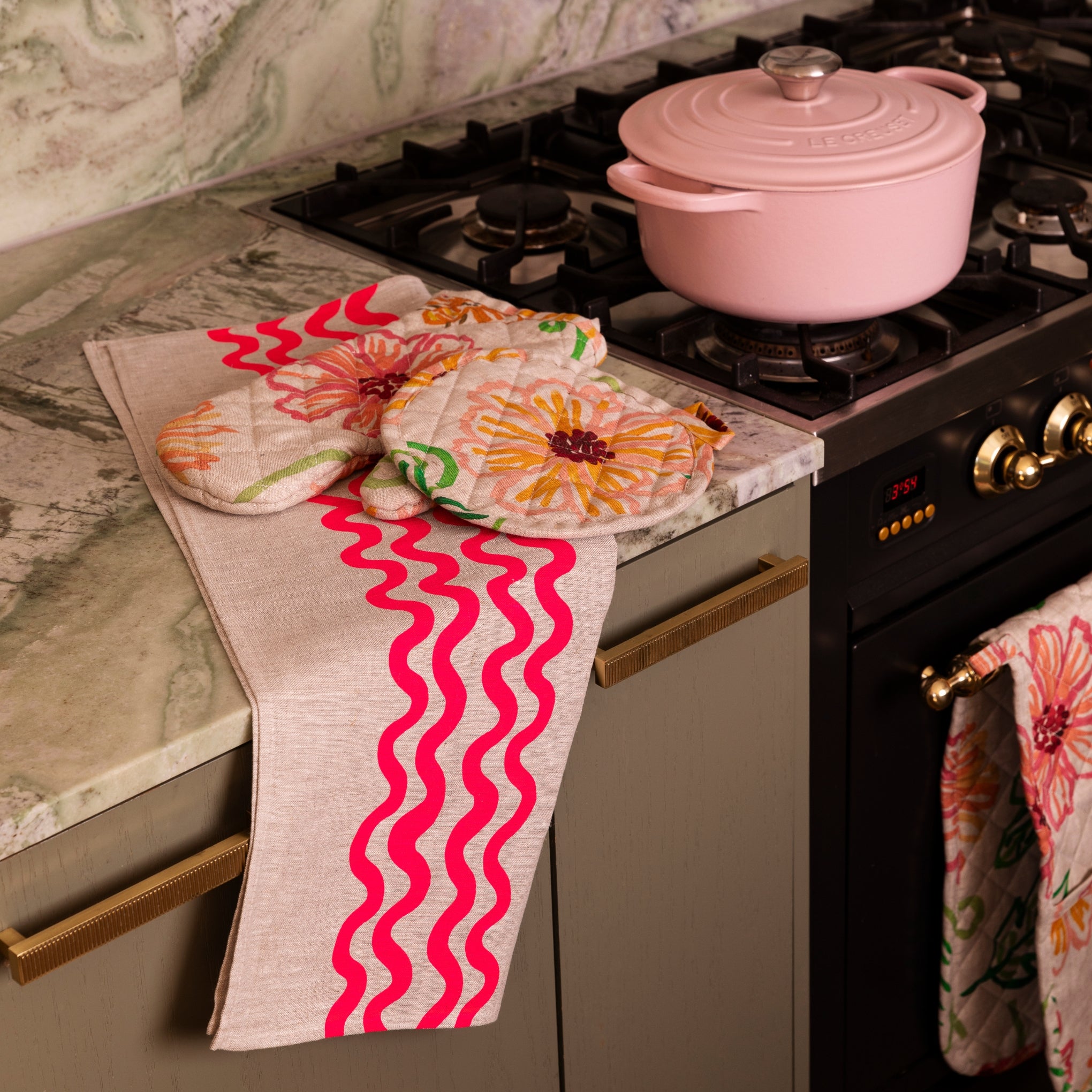 Double Waves Pink Tea Towel