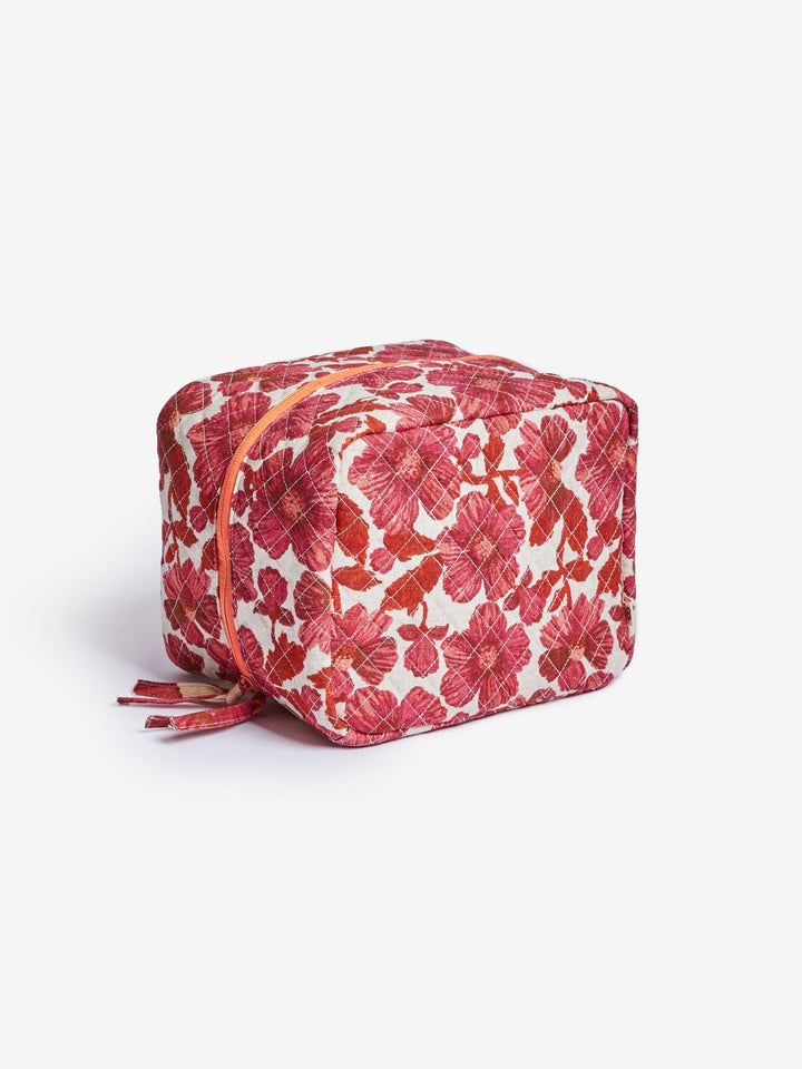Leon Cerise Large Toiletry Bag