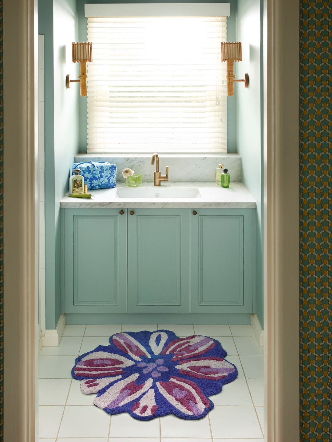 Violet Blue Medium Toiletry Bag