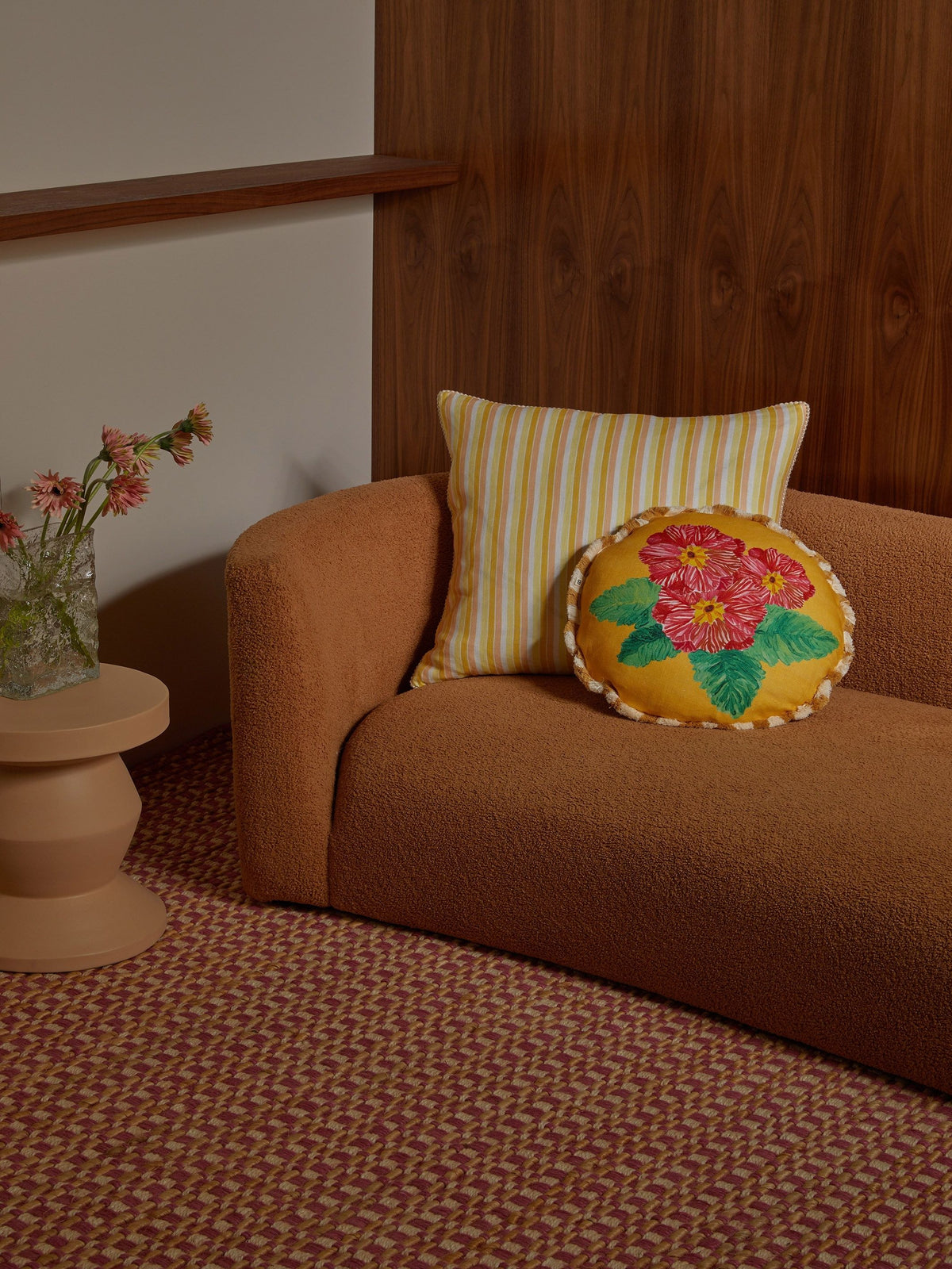 The Delilah Yellow Curation