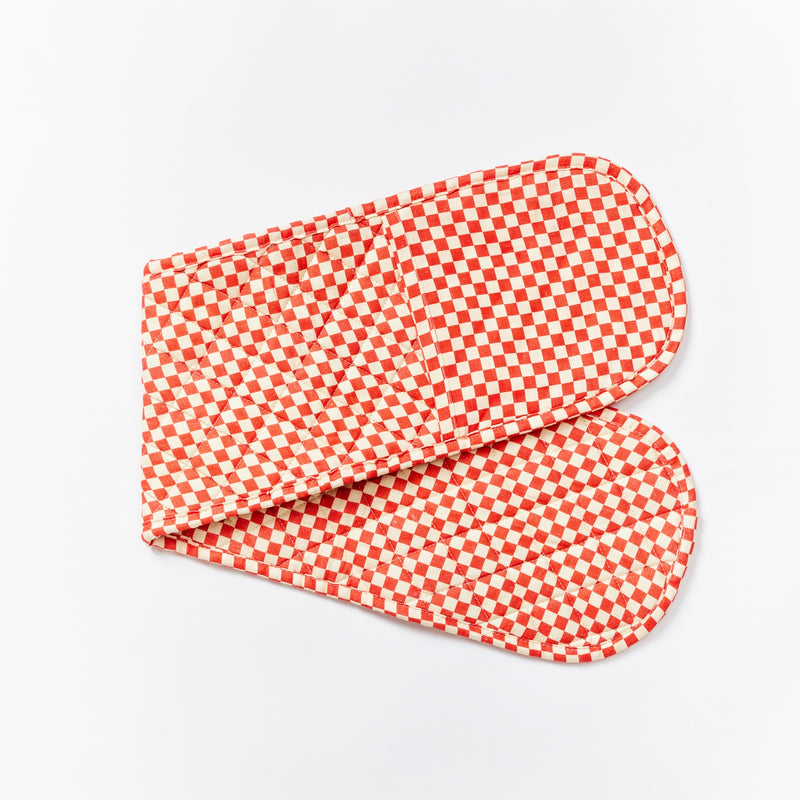 Tiny Checkers Red Long Pot Holder