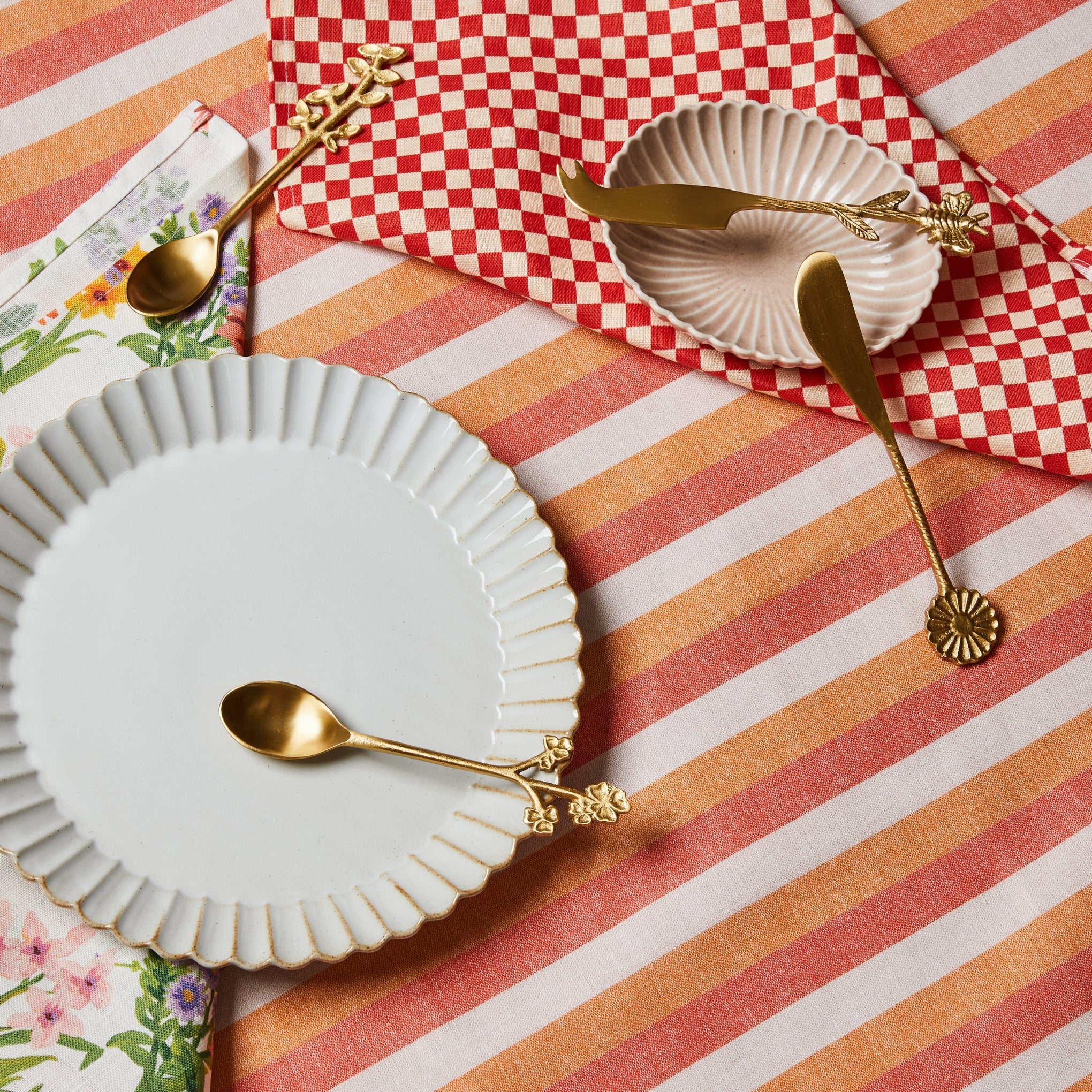 Florence Stripe Red Tablecloth
